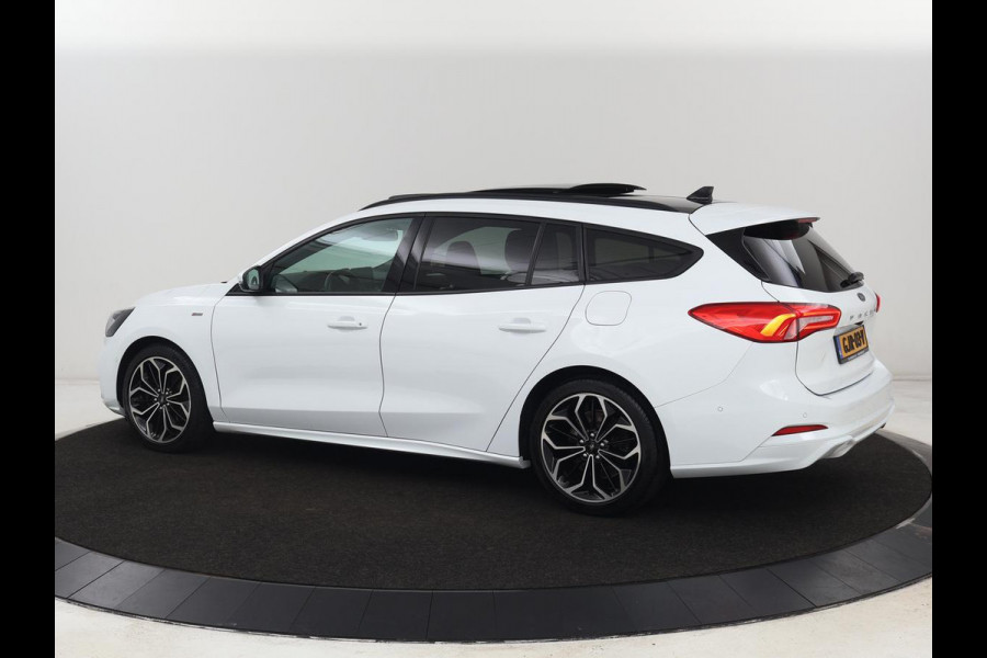 Ford Focus 1.5 EcoBoost ST Line | Panoramadak | Adaptive cruise | Stoel & stuurverwarming | Camera | B&O Sound | Carplay | Navigatie | Full LED | Park Assist | Airco Ford Focus 1.5 EcoBoost ST Line | Panoramadak | Adaptive cruise | Stoel & stuurverwarming | Camera | B&O Sound | Carplay | Navigatie | Full LED | Park Assist | Airco