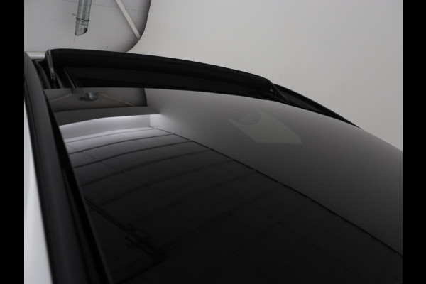 Ford Focus 1.5 EcoBoost ST Line | Panoramadak | Adaptive cruise | Stoel & stuurverwarming | Camera | B&O Sound | Carplay | Navigatie | Full LED | Park Assist | Airco Ford Focus 1.5 EcoBoost ST Line | Panoramadak | Adaptive cruise | Stoel & stuurverwarming | Camera | B&O Sound | Carplay | Navigatie | Full LED | Park Assist | Airco