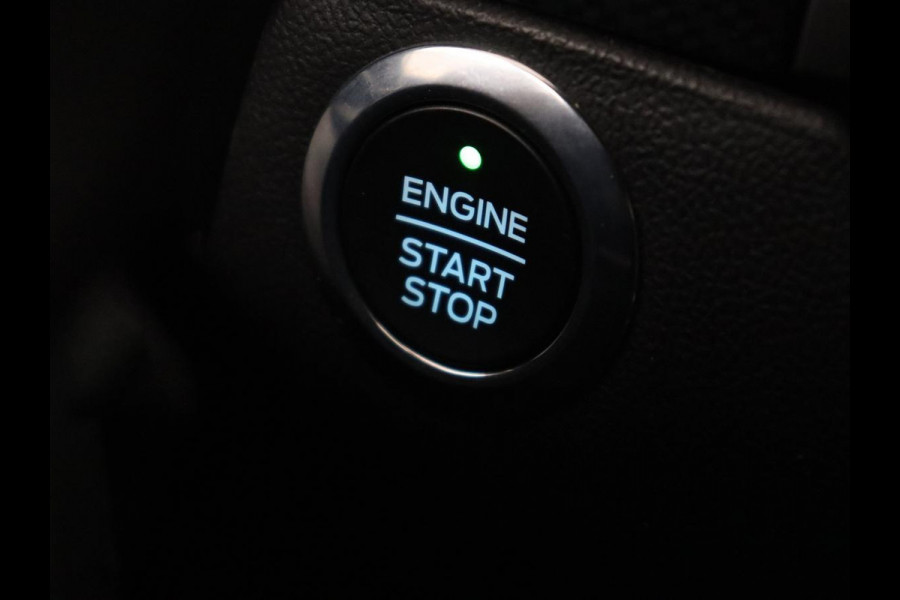 Ford Focus 1.5 EcoBoost ST Line | Panoramadak | Adaptive cruise | Stoel & stuurverwarming | Camera | B&O Sound | Carplay | Navigatie | Full LED | Park Assist | Airco Ford Focus 1.5 EcoBoost ST Line | Panoramadak | Adaptive cruise | Stoel & stuurverwarming | Camera | B&O Sound | Carplay | Navigatie | Full LED | Park Assist | Airco