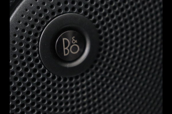 Ford Focus 1.5 EcoBoost ST Line | Panoramadak | Adaptive cruise | Stoel & stuurverwarming | Camera | B&O Sound | Carplay | Navigatie | Full LED | Park Assist | Airco Ford Focus 1.5 EcoBoost ST Line | Panoramadak | Adaptive cruise | Stoel & stuurverwarming | Camera | B&O Sound | Carplay | Navigatie | Full LED | Park Assist | Airco