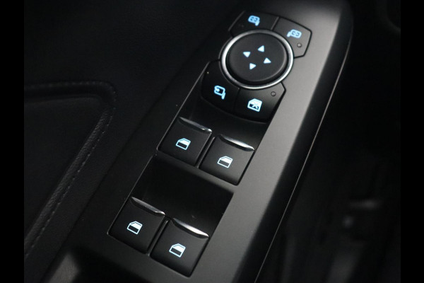 Ford Focus 1.5 EcoBoost ST Line | Panoramadak | Adaptive cruise | Stoel & stuurverwarming | Camera | B&O Sound | Carplay | Navigatie | Full LED | Park Assist | Airco Ford Focus 1.5 EcoBoost ST Line | Panoramadak | Adaptive cruise | Stoel & stuurverwarming | Camera | B&O Sound | Carplay | Navigatie | Full LED | Park Assist | Airco