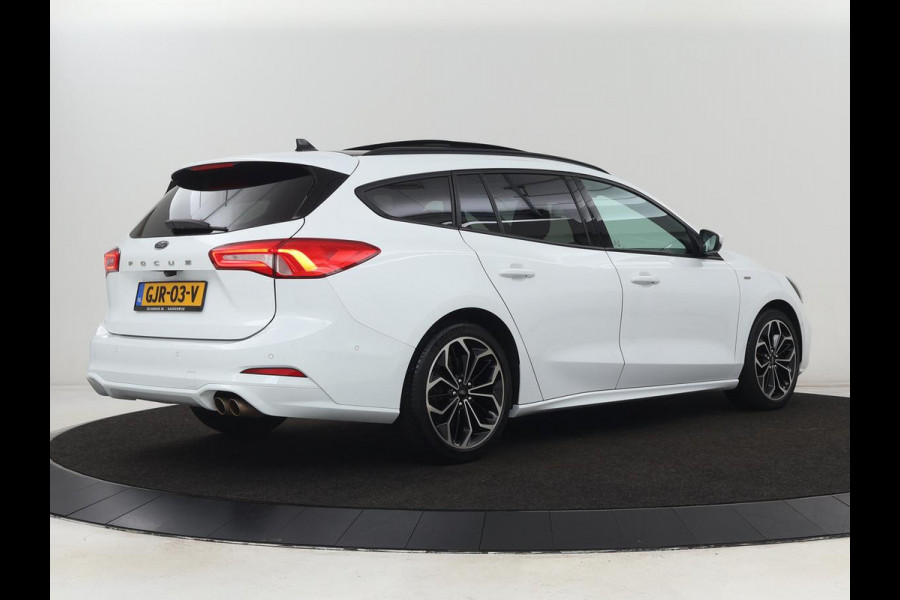 Ford Focus 1.5 EcoBoost ST Line | Panoramadak | Adaptive cruise | Stoel & stuurverwarming | Camera | B&O Sound | Carplay | Navigatie | Full LED | Park Assist | Airco Ford Focus 1.5 EcoBoost ST Line | Panoramadak | Adaptive cruise | Stoel & stuurverwarming | Camera | B&O Sound | Carplay | Navigatie | Full LED | Park Assist | Airco