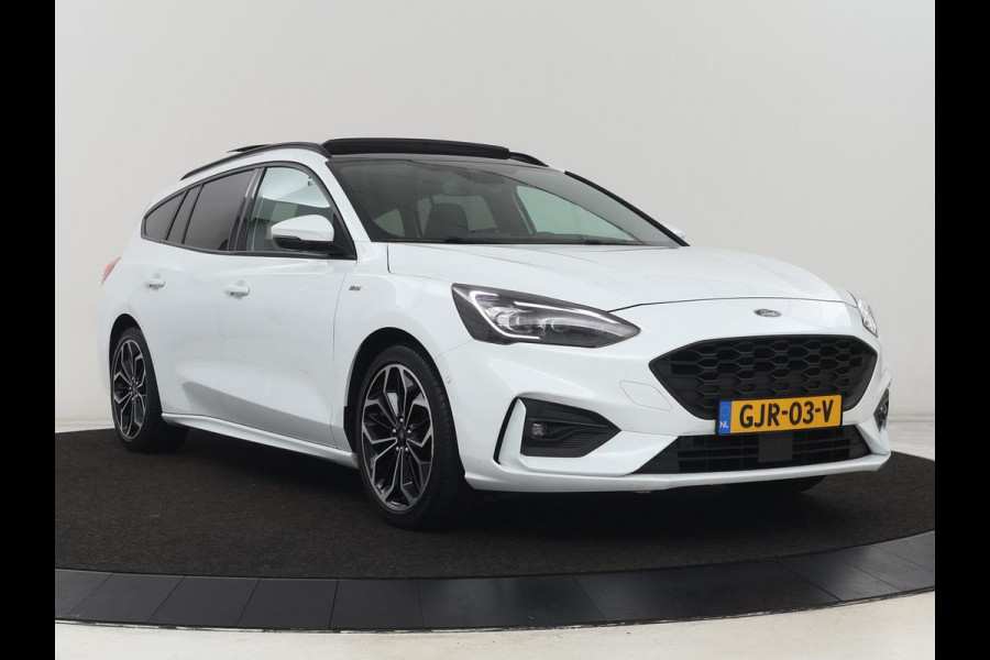 Ford Focus 1.5 EcoBoost ST Line | Panoramadak | Adaptive cruise | Stoel & stuurverwarming | Camera | B&O Sound | Carplay | Navigatie | Full LED | Park Assist | Airco Ford Focus 1.5 EcoBoost ST Line | Panoramadak | Adaptive cruise | Stoel & stuurverwarming | Camera | B&O Sound | Carplay | Navigatie | Full LED | Park Assist | Airco