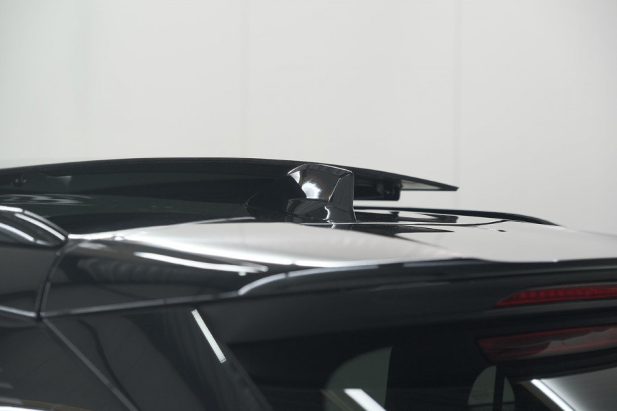 Peugeot 2008 Hybrid 136 e-DSC6 GT | 360 Camera | Panoramadak | Adaptieve Cruise Control | Dodehoekdetectie | Navigatie Peugeot 2008 Hybrid 136 e-DSC6 GT | 360 Camera | Panoramadak | Adaptieve Cruise Control | Dodehoekdetectie | Navigatie