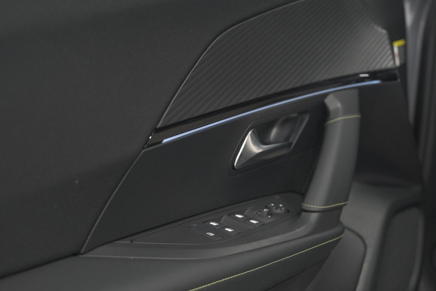 Peugeot 2008 Hybrid 136 e-DSC6 GT | 360 Camera | Panoramadak | Adaptieve Cruise Control | Dodehoekdetectie | Navigatie Peugeot 2008 Hybrid 136 e-DSC6 GT | 360 Camera | Panoramadak | Adaptieve Cruise Control | Dodehoekdetectie | Navigatie