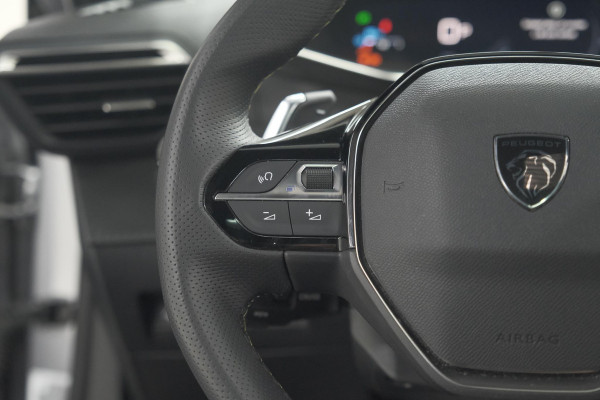 Peugeot 2008 Hybrid 136 e-DSC6 GT | 360 Camera | Panoramadak | Adaptieve Cruise Control | Dodehoekdetectie | Navigatie Peugeot 2008 Hybrid 136 e-DSC6 GT | 360 Camera | Panoramadak | Adaptieve Cruise Control | Dodehoekdetectie | Navigatie