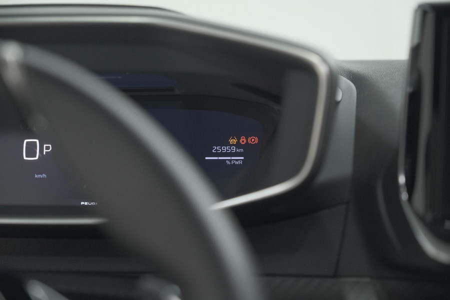 Peugeot 2008 Hybrid 136 e-DSC6 GT | 360 Camera | Panoramadak | Adaptieve Cruise Control | Dodehoekdetectie | Navigatie Peugeot 2008 Hybrid 136 e-DSC6 GT | 360 Camera | Panoramadak | Adaptieve Cruise Control | Dodehoekdetectie | Navigatie