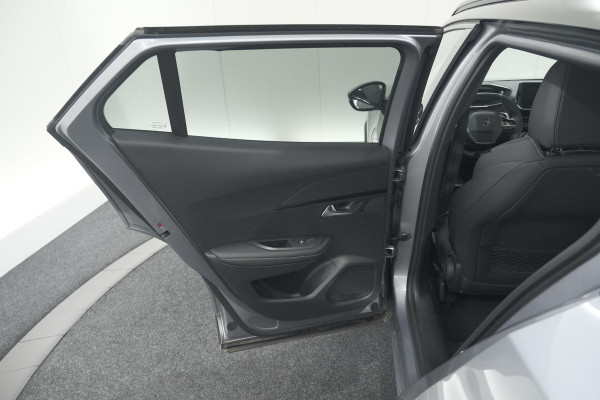 Peugeot 2008 Hybrid 136 e-DSC6 GT | 360 Camera | Panoramadak | Adaptieve Cruise Control | Dodehoekdetectie | Navigatie Peugeot 2008 Hybrid 136 e-DSC6 GT | 360 Camera | Panoramadak | Adaptieve Cruise Control | Dodehoekdetectie | Navigatie
