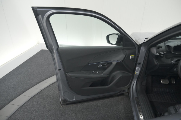 Peugeot 2008 Hybrid 136 e-DSC6 GT | 360 Camera | Panoramadak | Adaptieve Cruise Control | Dodehoekdetectie | Navigatie Peugeot 2008 Hybrid 136 e-DSC6 GT | 360 Camera | Panoramadak | Adaptieve Cruise Control | Dodehoekdetectie | Navigatie