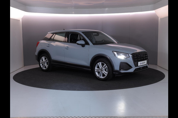 Audi Q2 35 TFSI Advanced edition 150 pk S-tronic | Navigatie | Parkeersensoren achter | Autom. airco | Apple Carplay/Android Auto | LED koplampen | Audi Q2 35 TFSI Advanced edition 150 pk S-tronic | Navigatie | Parkeersensoren achter | Autom. airco | Apple Carplay/Android Auto | LED koplampen |