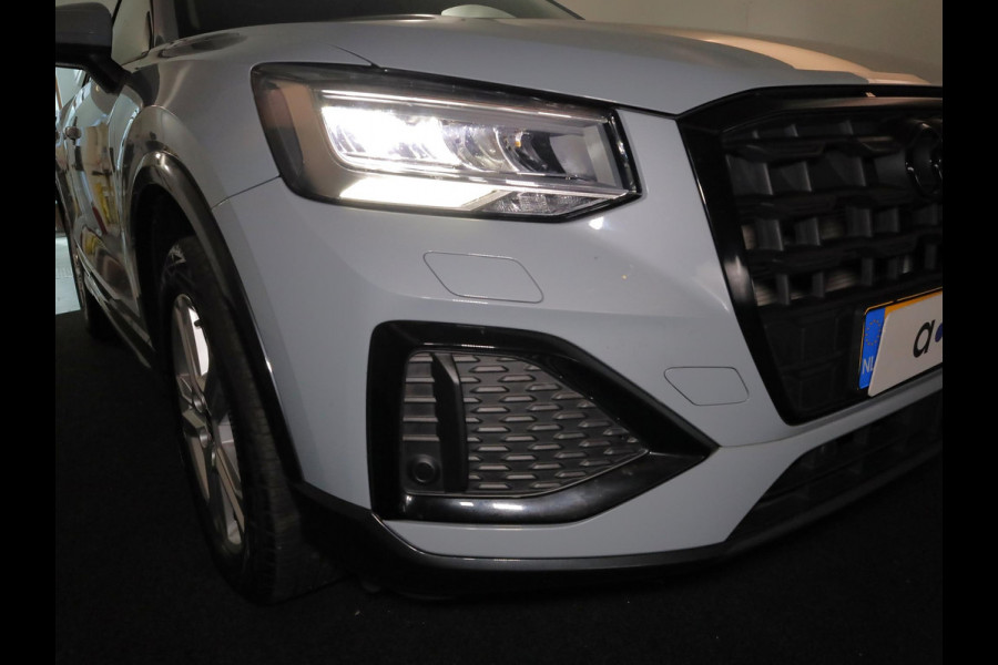 Audi Q2 35 TFSI Advanced edition 150 pk S-tronic | Navigatie | Parkeersensoren achter | Autom. airco | Apple Carplay/Android Auto | LED koplampen | Audi Q2 35 TFSI Advanced edition 150 pk S-tronic | Navigatie | Parkeersensoren achter | Autom. airco | Apple Carplay/Android Auto | LED koplampen |
