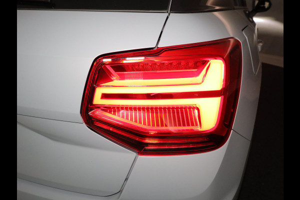 Audi Q2 35 TFSI Advanced edition 150 pk S-tronic | Navigatie | Parkeersensoren achter | Autom. airco | Apple Carplay/Android Auto | LED koplampen | Audi Q2 35 TFSI Advanced edition 150 pk S-tronic | Navigatie | Parkeersensoren achter | Autom. airco | Apple Carplay/Android Auto | LED koplampen |