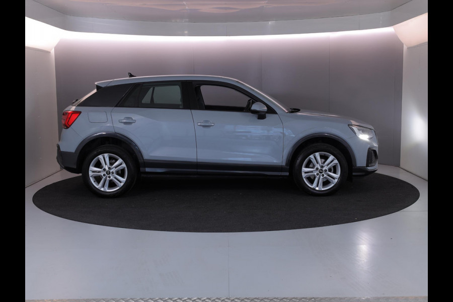 Audi Q2 35 TFSI Advanced edition 150 pk S-tronic | Navigatie | Parkeersensoren achter | Autom. airco | Apple Carplay/Android Auto | LED koplampen | Audi Q2 35 TFSI Advanced edition 150 pk S-tronic | Navigatie | Parkeersensoren achter | Autom. airco | Apple Carplay/Android Auto | LED koplampen |