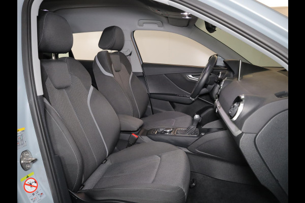 Audi Q2 35 TFSI Advanced edition 150 pk S-tronic | Navigatie | Parkeersensoren achter | Autom. airco | Apple Carplay/Android Auto | LED koplampen | Audi Q2 35 TFSI Advanced edition 150 pk S-tronic | Navigatie | Parkeersensoren achter | Autom. airco | Apple Carplay/Android Auto | LED koplampen |