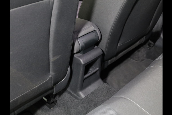 Audi Q2 35 TFSI Advanced edition 150 pk S-tronic | Navigatie | Parkeersensoren achter | Autom. airco | Apple Carplay/Android Auto | LED koplampen | Audi Q2 35 TFSI Advanced edition 150 pk S-tronic | Navigatie | Parkeersensoren achter | Autom. airco | Apple Carplay/Android Auto | LED koplampen |