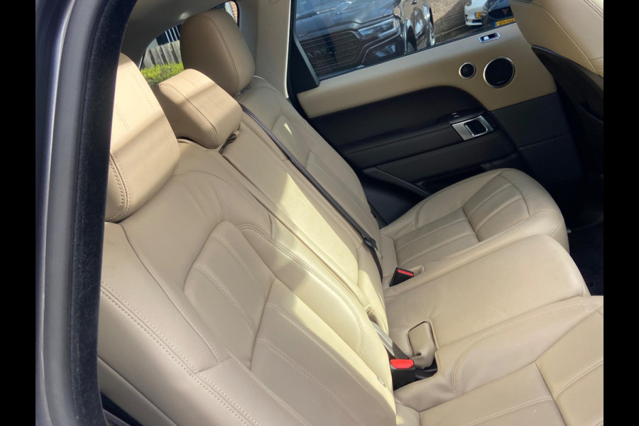 Land Rover Range Rover Sport P400 HYBRID PANO/HEADUP/DEALER ONDERHOUDEN Land Rover Range Rover Sport P400 HYBRID PANO/HEADUP/DEALER ONDERHOUDEN