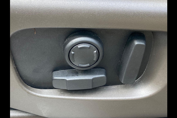 Land Rover Range Rover Sport P400 HYBRID PANO/HEADUP/DEALER ONDERHOUDEN Land Rover Range Rover Sport P400 HYBRID PANO/HEADUP/DEALER ONDERHOUDEN