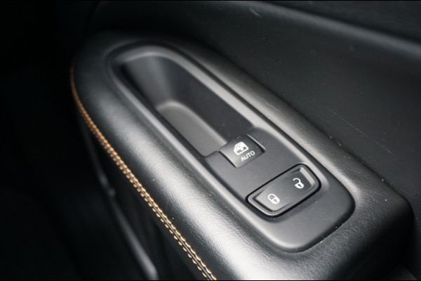 Jeep Compass 170PK 4x4 AUTOMAAT BEATS AUDIO | WINTERPACK | TREKHAAK | LUXE!