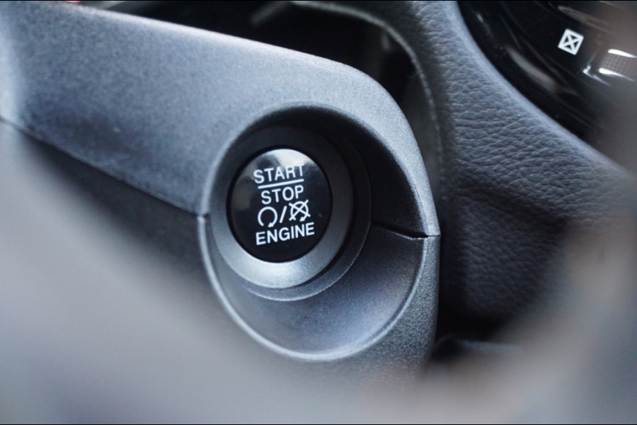 Jeep Compass 170PK 4x4 AUTOMAAT BEATS AUDIO | WINTERPACK | TREKHAAK | LUXE!