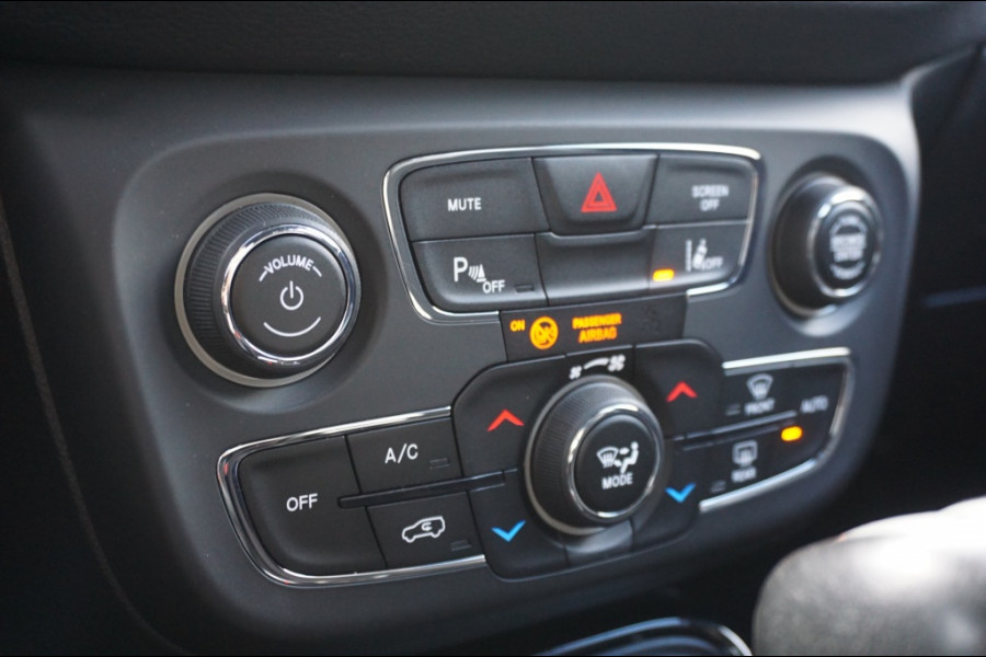 Jeep Compass 170PK 4x4 AUTOMAAT BEATS AUDIO | WINTERPACK | TREKHAAK | LUXE!