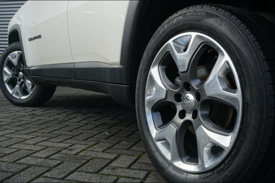 Jeep Compass 170PK 4x4 AUTOMAAT BEATS AUDIO | WINTERPACK | TREKHAAK | LUXE!