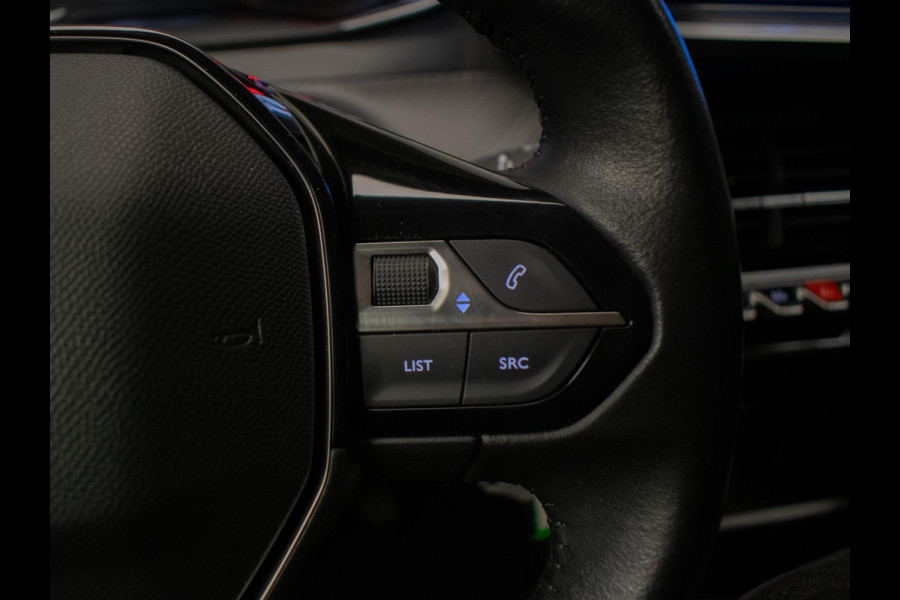 Peugeot 208 1.2 PureTech Sport (APPLE CARPLAY,NAVI,CRUISE,LED,LANE ASSIST,DAB,SPORTSTOELEN,NIEUWE APK,NETTE STAAT)
