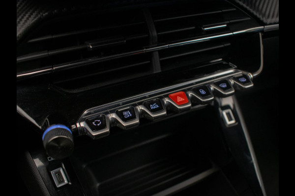 Peugeot 208 1.2 PureTech Sport (APPLE CARPLAY,NAVI,CRUISE,LED,LANE ASSIST,DAB,SPORTSTOELEN,NIEUWE APK,NETTE STAAT)