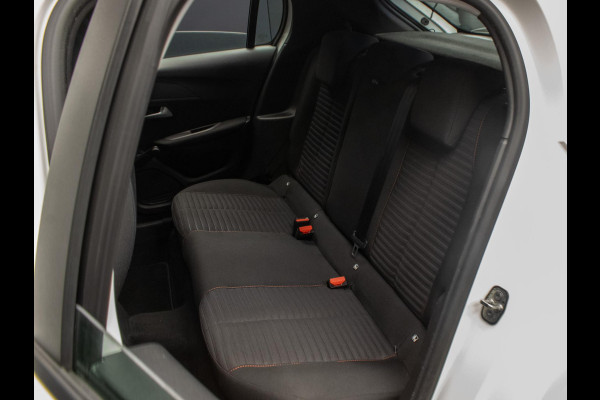Peugeot 208 1.2 PureTech Sport (APPLE CARPLAY,NAVI,CRUISE,LED,LANE ASSIST,DAB,SPORTSTOELEN,NIEUWE APK,NETTE STAAT)