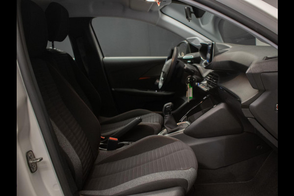Peugeot 208 1.2 PureTech Sport (APPLE CARPLAY,NAVI,CRUISE,LED,LANE ASSIST,DAB,SPORTSTOELEN,NIEUWE APK,NETTE STAAT)