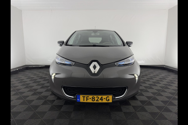 Renault ZOE (inclusive-battery) Q90 Bose Quickcharge 41 kWh Edition One {SOH-92%} LUXURY-LEATHER | FULL-LED | DIGI-COCKPIT | HEATED-COMFORTSEATS | BOSE-PREMIUM-AUDIO | CAMERA | R-LINK | PDC | PRIVACY-GLASS |  17"ALU* Renault ZOE (inclusive-battery) Q90 Bose Quickcharge 41 kWh Edition One {SOH-92%} LUXURY-LEATHER | FULL-LED | DIGI-COCKPIT | HEATED-COMFORTSEATS | BOSE-PREMIUM-AUDIO | CAMERA | R-LINK | PDC | PRIVACY-GLASS |  17"ALU*