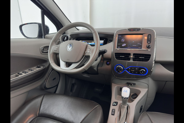 Renault ZOE (inclusive-battery) Q90 Bose Quickcharge 41 kWh Edition One {SOH-92%} LUXURY-LEATHER | FULL-LED | DIGI-COCKPIT | HEATED-COMFORTSEATS | BOSE-PREMIUM-AUDIO | CAMERA | R-LINK | PDC | PRIVACY-GLASS |  17"ALU* Renault ZOE (inclusive-battery) Q90 Bose Quickcharge 41 kWh Edition One {SOH-92%} LUXURY-LEATHER | FULL-LED | DIGI-COCKPIT | HEATED-COMFORTSEATS | BOSE-PREMIUM-AUDIO | CAMERA | R-LINK | PDC | PRIVACY-GLASS |  17"ALU*