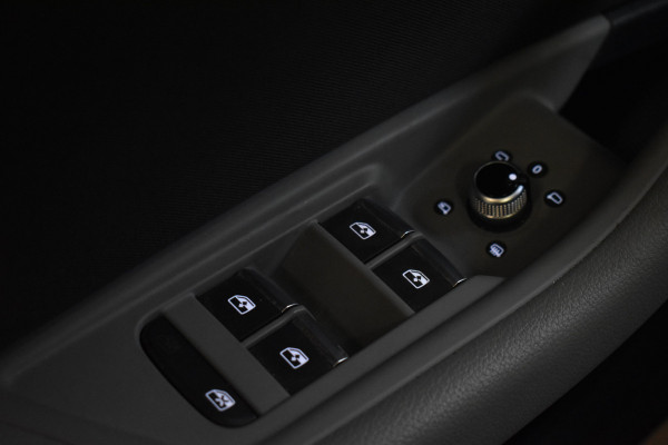 Audi A4 Avant 35 TFSI 2.0 150PK PRO LINE NAVI/CAMERA/LED