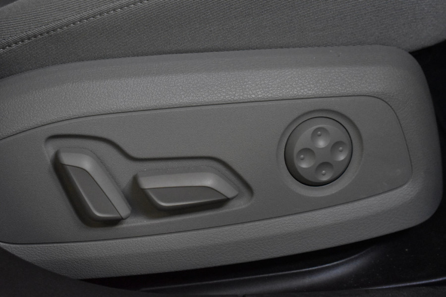 Audi A4 Avant 35 TFSI 2.0 150PK PRO LINE NAVI/CAMERA/LED