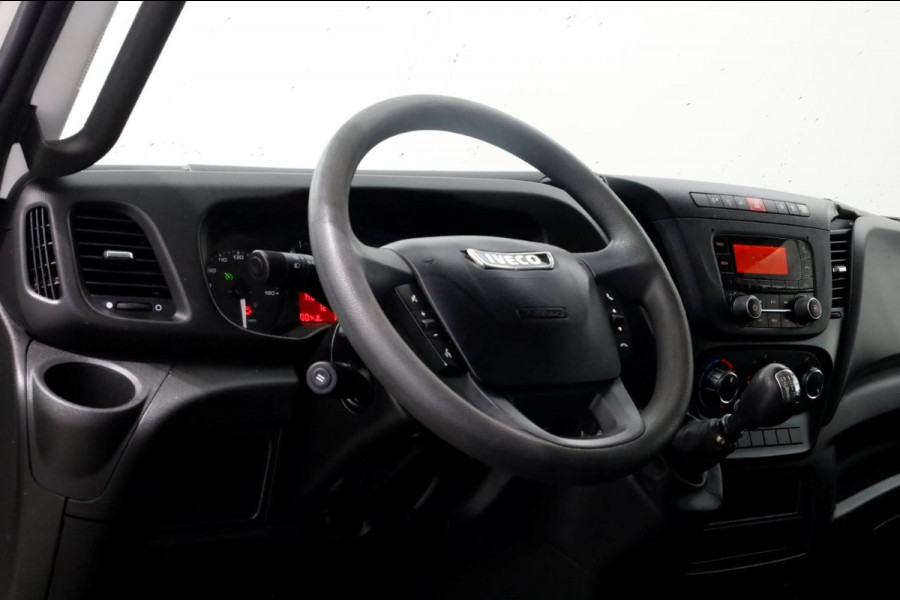Iveco Daily 35C15 3.0 150pk L4H2 Dubbel Lucht Airco/Trekhaak 3500kg 03-2019