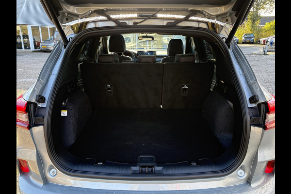 Ford Kuga 2.5 PHEV ST-Line X 243pk | Driver Assistance pack | Winterpack | Technology Pack | Panoramadak | Wegklapbare Trekhaak | 19 inch Licht metaal | Ford Kuga 2.5 PHEV ST-Line X 243pk | Driver Assistance pack | Winterpack | Technology Pack | Panoramadak | Wegklapbare Trekhaak | 19 inch Licht metaal |