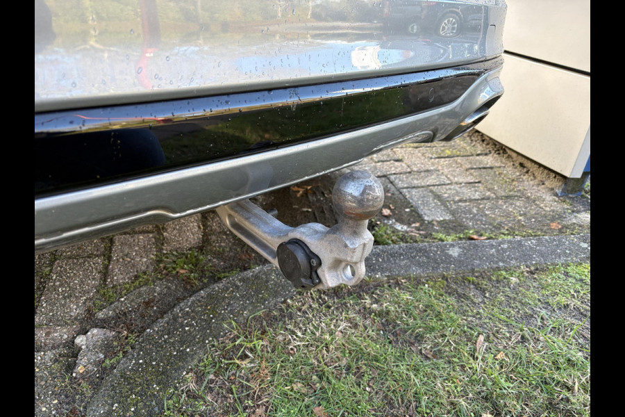 Ford Kuga 2.5 PHEV ST-Line X 243pk | Driver Assistance pack | Winterpack | Technology Pack | Panoramadak | Wegklapbare Trekhaak | 19 inch Licht metaal | Ford Kuga 2.5 PHEV ST-Line X 243pk | Driver Assistance pack | Winterpack | Technology Pack | Panoramadak | Wegklapbare Trekhaak | 19 inch Licht metaal |