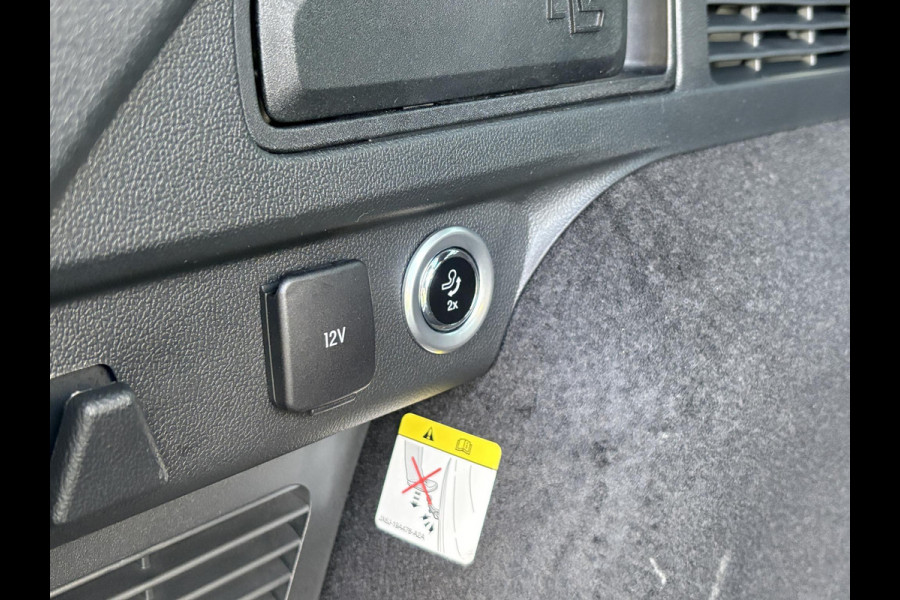 Ford Kuga 2.5 PHEV ST-Line X 243pk | Driver Assistance pack | Winterpack | Technology Pack | Panoramadak | Wegklapbare Trekhaak | 19 inch Licht metaal | Ford Kuga 2.5 PHEV ST-Line X 243pk | Driver Assistance pack | Winterpack | Technology Pack | Panoramadak | Wegklapbare Trekhaak | 19 inch Licht metaal |