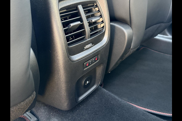 Ford Kuga 2.5 PHEV ST-Line X 243pk | Driver Assistance pack | Winterpack | Technology Pack | Panoramadak | Wegklapbare Trekhaak | 19 inch Licht metaal | Ford Kuga 2.5 PHEV ST-Line X 243pk | Driver Assistance pack | Winterpack | Technology Pack | Panoramadak | Wegklapbare Trekhaak | 19 inch Licht metaal |