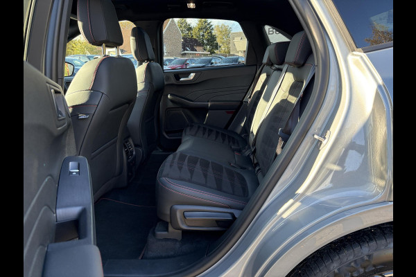 Ford Kuga 2.5 PHEV ST-Line X 243pk | Driver Assistance pack | Winterpack | Technology Pack | Panoramadak | Wegklapbare Trekhaak | 19 inch Licht metaal | Ford Kuga 2.5 PHEV ST-Line X 243pk | Driver Assistance pack | Winterpack | Technology Pack | Panoramadak | Wegklapbare Trekhaak | 19 inch Licht metaal |