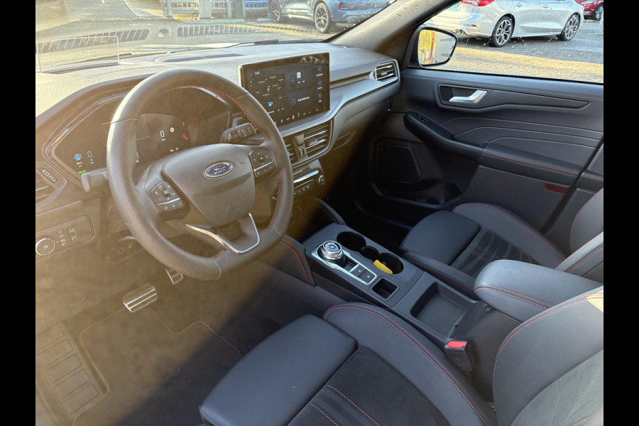 Ford Kuga 2.5 PHEV ST-Line X 243pk | Driver Assistance pack | Winterpack | Technology Pack | Panoramadak | Wegklapbare Trekhaak | 19 inch Licht metaal | Ford Kuga 2.5 PHEV ST-Line X 243pk | Driver Assistance pack | Winterpack | Technology Pack | Panoramadak | Wegklapbare Trekhaak | 19 inch Licht metaal |