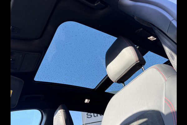 Ford Kuga 2.5 PHEV ST-Line X 243pk | Driver Assistance pack | Winterpack | Technology Pack | Panoramadak | Wegklapbare Trekhaak | 19 inch Licht metaal | Ford Kuga 2.5 PHEV ST-Line X 243pk | Driver Assistance pack | Winterpack | Technology Pack | Panoramadak | Wegklapbare Trekhaak | 19 inch Licht metaal |