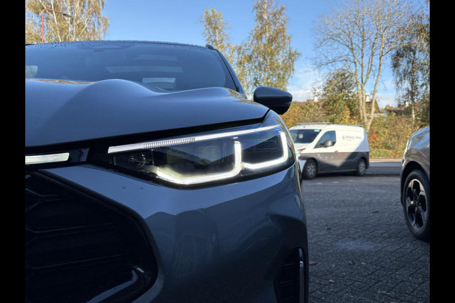 Ford Kuga 2.5 PHEV ST-Line X 243pk | Driver Assistance pack | Winterpack | Technology Pack | Panoramadak | Wegklapbare Trekhaak | 19 inch Licht metaal | Ford Kuga 2.5 PHEV ST-Line X 243pk | Driver Assistance pack | Winterpack | Technology Pack | Panoramadak | Wegklapbare Trekhaak | 19 inch Licht metaal |