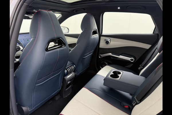 BYD ATTO 3 ACCU 60kWh Design Pano-dak Leer+Elektr.Verst. Warmtepomp Adaptieve Cruise 360°Camera Apple Carplay Android Auto Elektr.Achterklep Des Verkeersbord detectie WiFi DAB Led Rijstrooksensor Keyless Smartphone Entry Fabrieksgarantie tot 14-12-2030/150.000km Garantie op de LFP Accu tot 14-12-2030/200.000km €44.000,- Nieuw! BYD ATTO 3 ACCU 60kWh Design Pano-dak Leer+Elektr.Verst. Warmtepomp Adaptieve Cruise 360°Camera Apple Carplay Android Auto Elektr.Achterklep Des Verkeersbord detectie WiFi DAB Led Rijstrooksensor Keyless Smartphone Entry Fabrieksgarantie tot 14-12-2030/150.000km Garantie op de LFP Accu tot 14-12-2030/200.000km €44.000,- Nieuw!