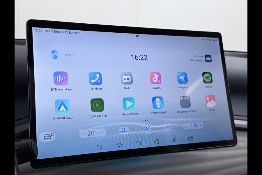 BYD ATTO 3 ACCU 60kWh Design Pano-dak Leer+Elektr.Verst. Warmtepomp Adaptieve Cruise 360°Camera Apple Carplay Android Auto Elektr.Achterklep Des Verkeersbord detectie WiFi DAB Led Rijstrooksensor Keyless Smartphone Entry Fabrieksgarantie tot 14-12-2030/150.000km Garantie op de LFP Accu tot 14-12-2030/200.000km €44.000,- Nieuw! BYD ATTO 3 ACCU 60kWh Design Pano-dak Leer+Elektr.Verst. Warmtepomp Adaptieve Cruise 360°Camera Apple Carplay Android Auto Elektr.Achterklep Des Verkeersbord detectie WiFi DAB Led Rijstrooksensor Keyless Smartphone Entry Fabrieksgarantie tot 14-12-2030/150.000km Garantie op de LFP Accu tot 14-12-2030/200.000km €44.000,- Nieuw!