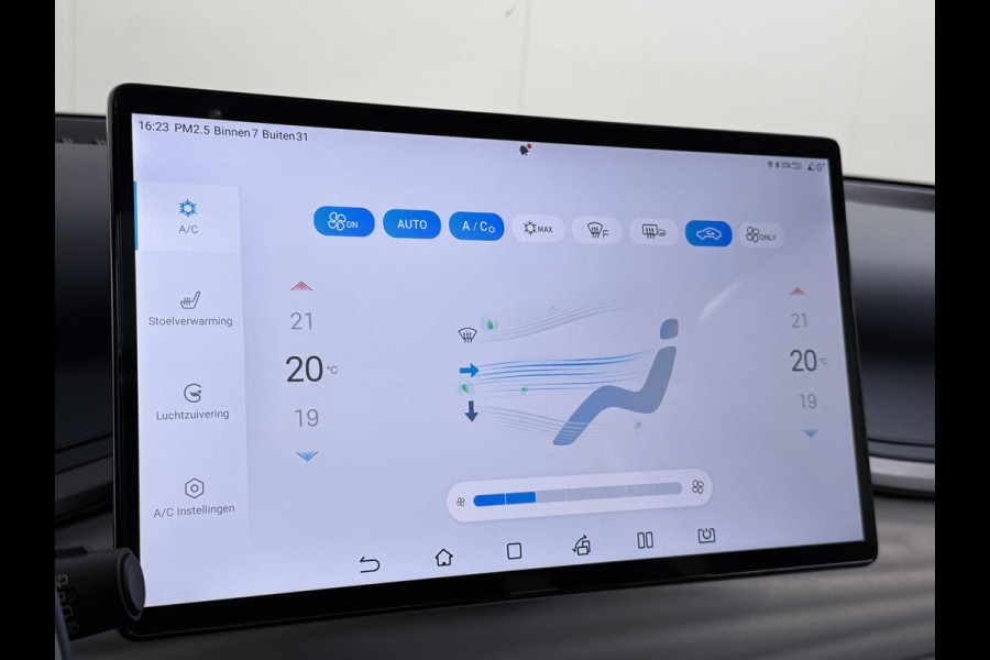 BYD ATTO 3 ACCU 60kWh Design Pano-dak Leer+Elektr.Verst. Warmtepomp Adaptieve Cruise 360°Camera Apple Carplay Android Auto Elektr.Achterklep Des Verkeersbord detectie WiFi DAB Led Rijstrooksensor Keyless Smartphone Entry Fabrieksgarantie tot 14-12-2030/150.000km Garantie op de LFP Accu tot 14-12-2030/200.000km €44.000,- Nieuw! BYD ATTO 3 ACCU 60kWh Design Pano-dak Leer+Elektr.Verst. Warmtepomp Adaptieve Cruise 360°Camera Apple Carplay Android Auto Elektr.Achterklep Des Verkeersbord detectie WiFi DAB Led Rijstrooksensor Keyless Smartphone Entry Fabrieksgarantie tot 14-12-2030/150.000km Garantie op de LFP Accu tot 14-12-2030/200.000km €44.000,- Nieuw!