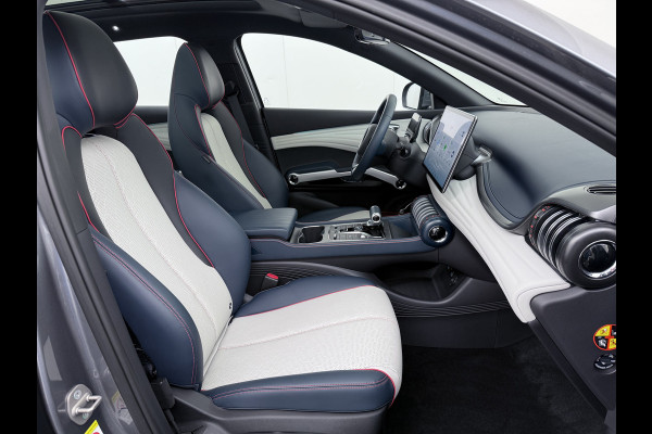 BYD ATTO 3 ACCU 60kWh Design Pano-dak Leer+Elektr.Verst. Warmtepomp Adaptieve Cruise 360°Camera Apple Carplay Android Auto Elektr.Achterklep Des Verkeersbord detectie WiFi DAB Led Rijstrooksensor Keyless Smartphone Entry Fabrieksgarantie tot 14-12-2030/150.000km Garantie op de LFP Accu tot 14-12-2030/200.000km €44.000,- Nieuw! BYD ATTO 3 ACCU 60kWh Design Pano-dak Leer+Elektr.Verst. Warmtepomp Adaptieve Cruise 360°Camera Apple Carplay Android Auto Elektr.Achterklep Des Verkeersbord detectie WiFi DAB Led Rijstrooksensor Keyless Smartphone Entry Fabrieksgarantie tot 14-12-2030/150.000km Garantie op de LFP Accu tot 14-12-2030/200.000km €44.000,- Nieuw!