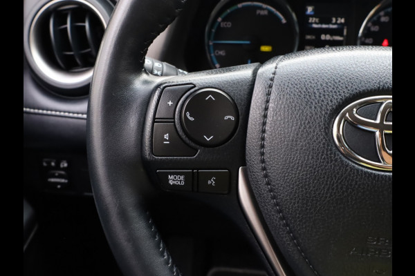 Toyota RAV4 2.5 Hybrid AWD Executive | 360 Camera | Leder | Adaptive Cruise Toyota RAV4 2.5 Hybrid AWD Executive | 360 Camera | Leder | Adaptive Cruise