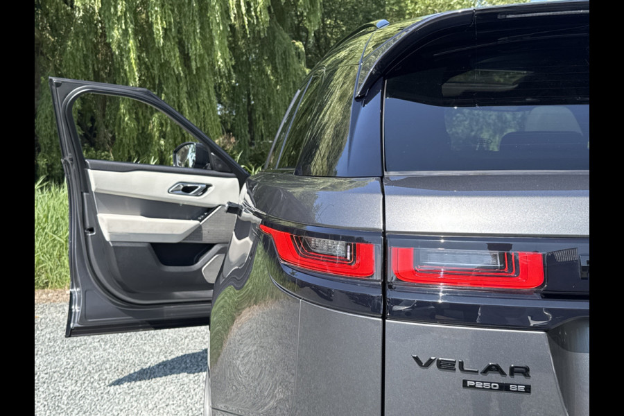 Land Rover Range Rover Velar 2.0 250PK AWD R-DYNAMIC BLACK PACK SE LEDER/VIRTUAL/PANORAMADAK