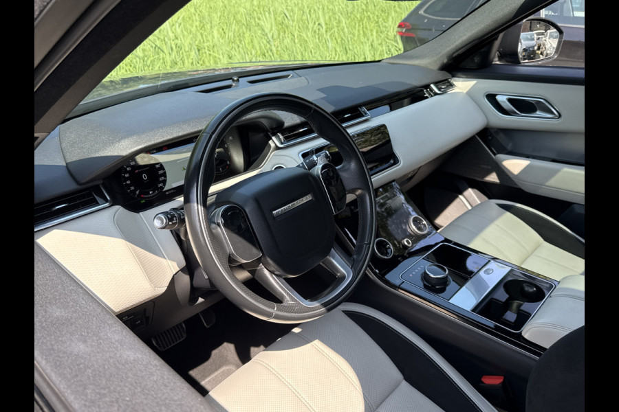 Land Rover Range Rover Velar 2.0 250PK AWD R-DYNAMIC BLACK PACK SE LEDER/VIRTUAL/PANORAMADAK