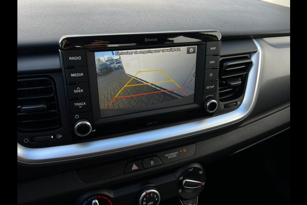 Kia Stonic 1.0 T-GDi DynamicLine NL-AUTO | CAMERA | NAVI | Kia Stonic 1.0 T-GDi DynamicLine NL-AUTO | CAMERA | NAVI |